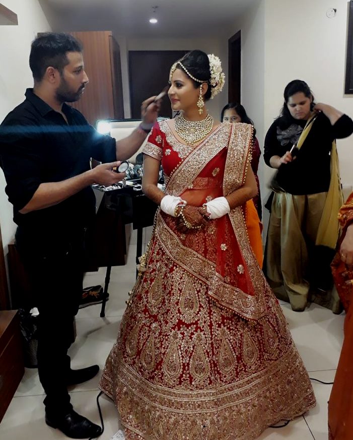 Which site has great discount on Designer Lehenga? - Quora