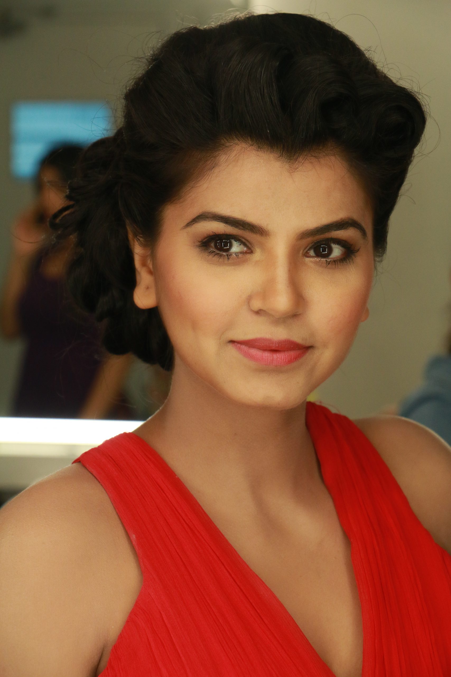 Tv actress makeup 